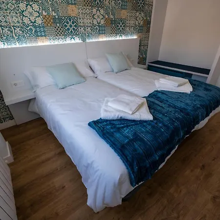 El Balcón Del Poeta