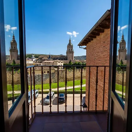 شقة El Balcon Del Poeta *